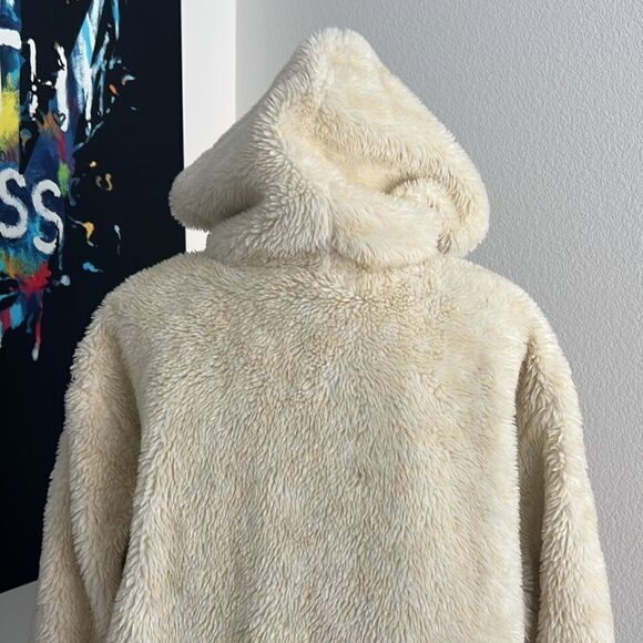 Supreme Reversible “leave me alone” Sherpa Fur Coat - Picture 14 of 14